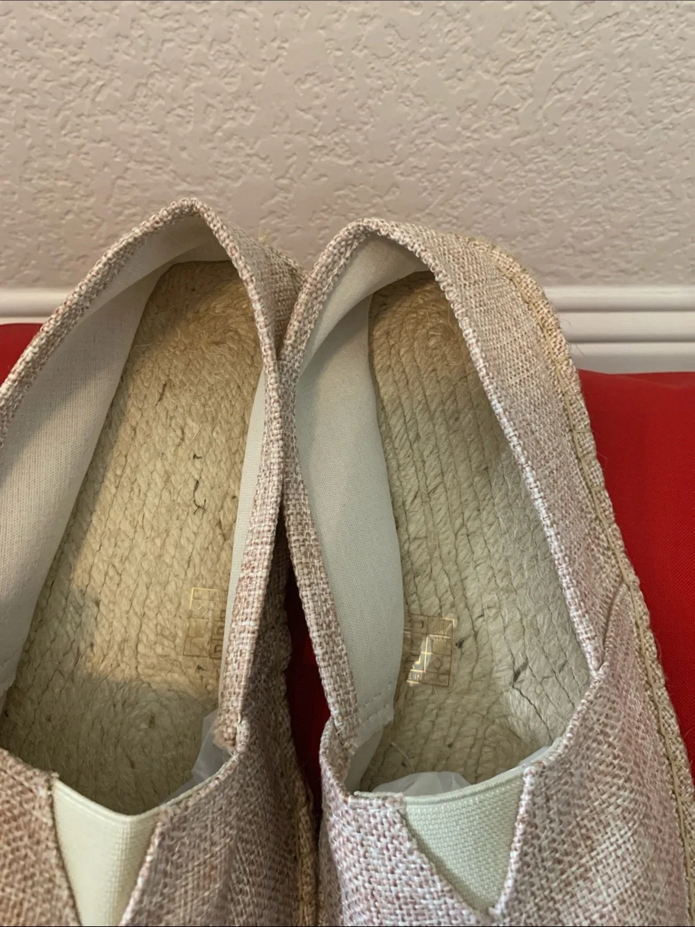 Men’s Casual Slip-On Espadrilles in Light Peach